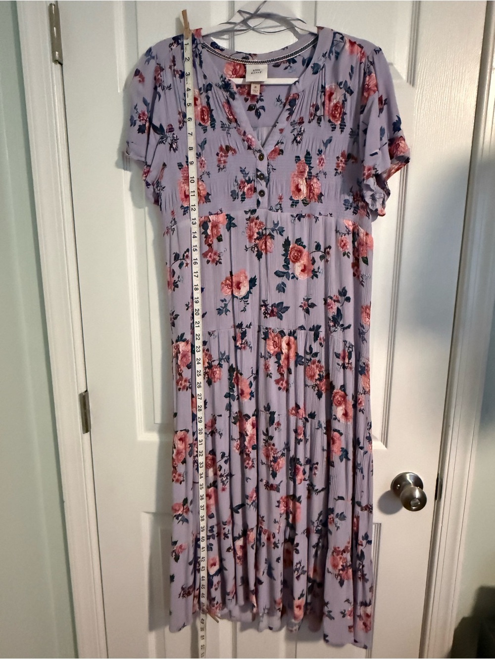 NWOT-Women’s Lavender Floral Boho Dress with V-Neck & Short Flowy Sleeves-Size M - Picture 12 of 13